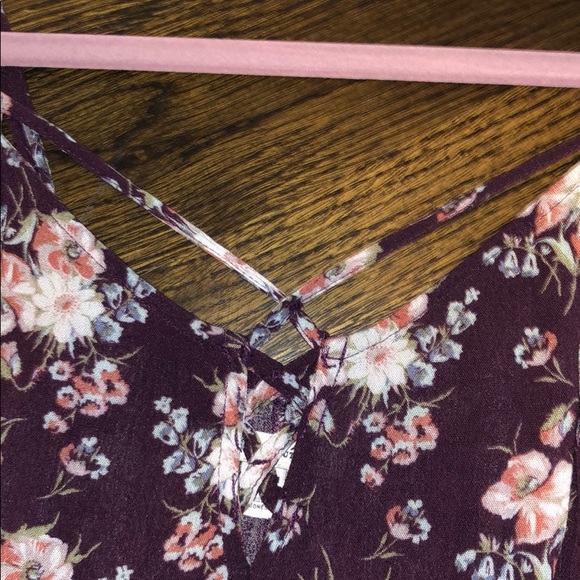 Floral Criss-Cross Dress - Picture 3 of 4